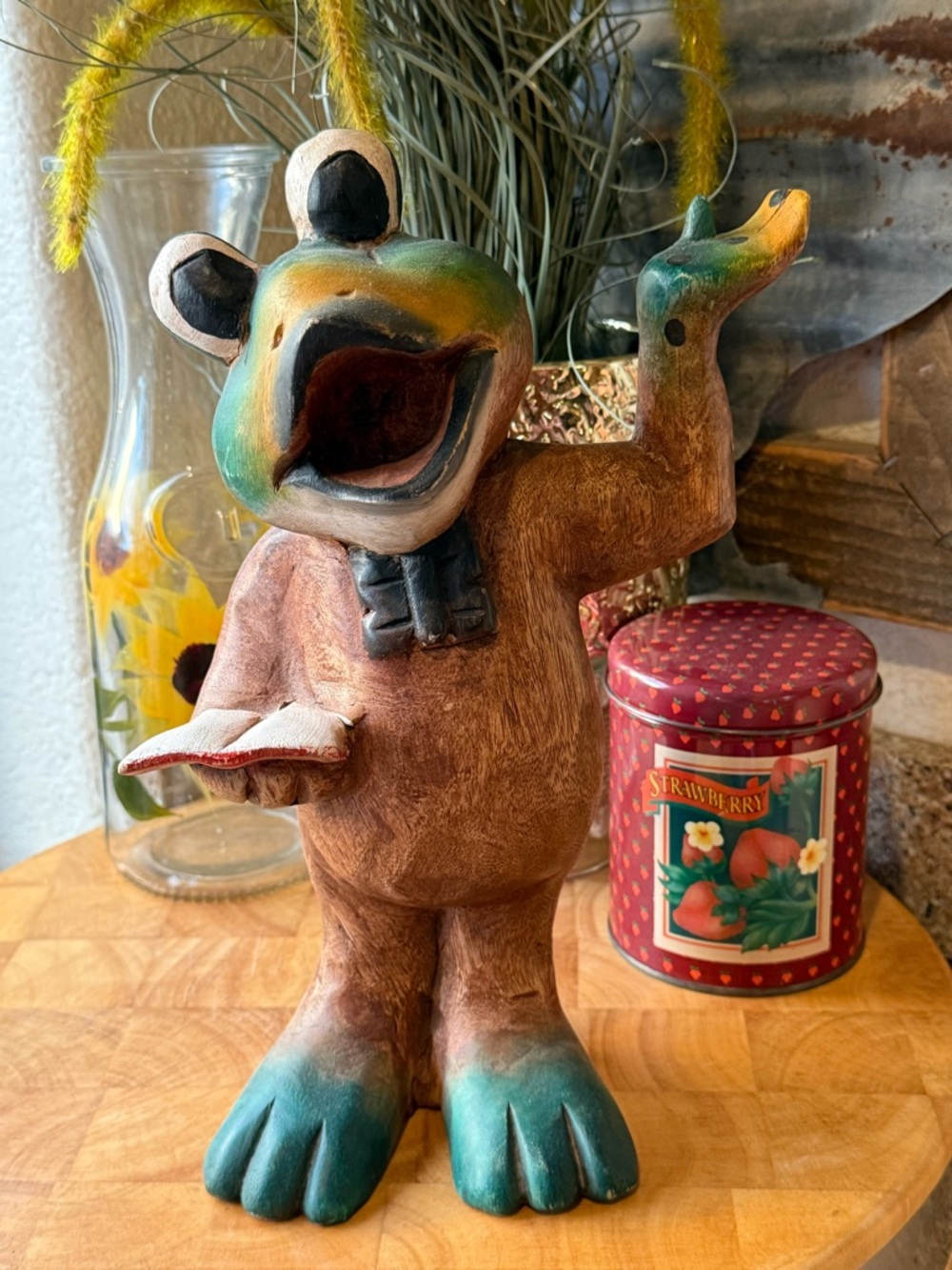 Vintage Singing Frog Wooden Hand Carved Werido